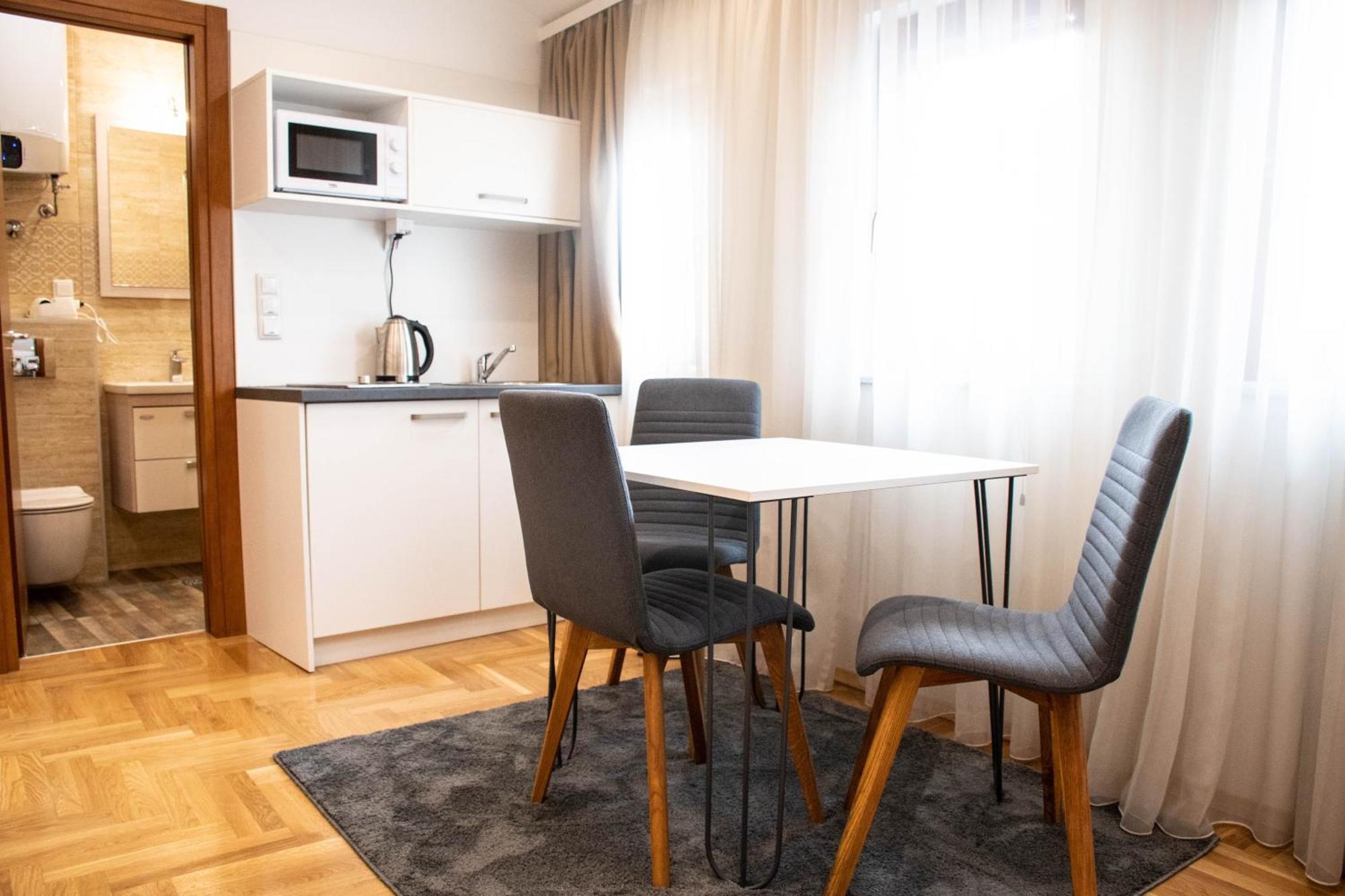 סראייבו Zambak Apartments מראה חיצוני תמונה